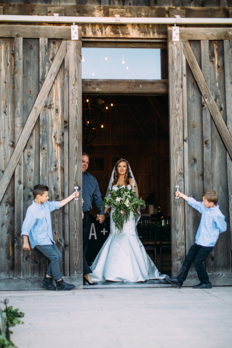 Las-Vegas-Elopement-Photographer-15